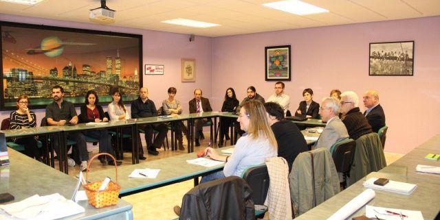 Nuestra puesta de largo entre las cooperativas. Eventos de marketing online y social media para 2016 16 Mesa de cooperativas Work-Lan
