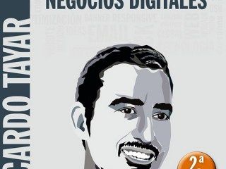 CRO. Diseño y desarrollo de negocios digitales Community manager 4 CRO. Diseño y desarrollo de negocios digitales